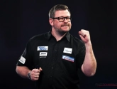 WK Darts: James Wade maakt indruk en is als eerste zeker van een plaats in de halve finales 